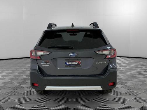 Magnetite Gray Metallic 2023 Subaru Outback Limited