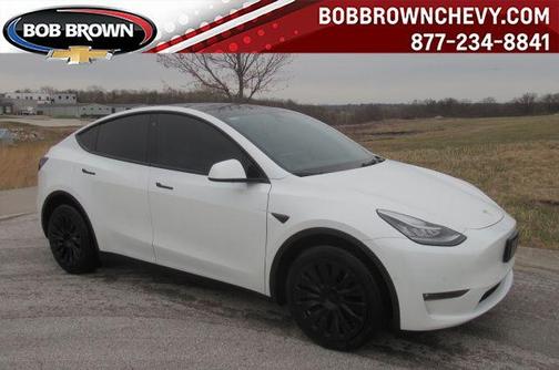 Pearl White Multi 2022 Tesla Model Y Long Range
