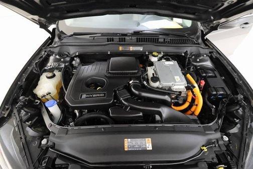 2020 Ford Fusion Hybrid SE