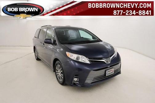 2018 Toyota Sienna XLE