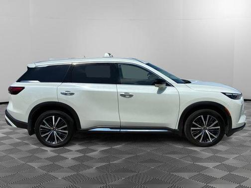 Majestic White 2025 INFINITI QX60 SENSORY