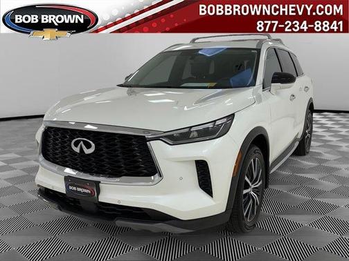 Majestic White 2025 INFINITI QX60 SENSORY