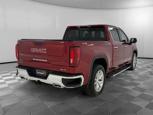 Red 2022 GMC Sierra 1500 Limited SLT