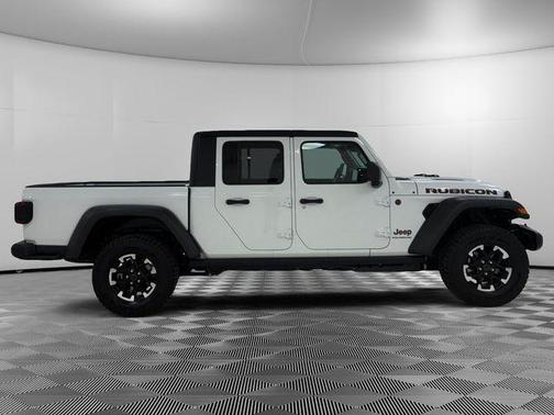 White 2026 Jeep Gladiator Rubicon