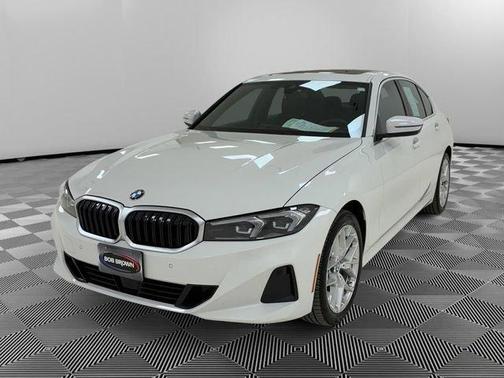 2025 BMW 330 i xDrive