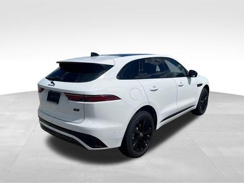 Fuji White 2026 Jaguar F-PACE P250 R-Dynamic S