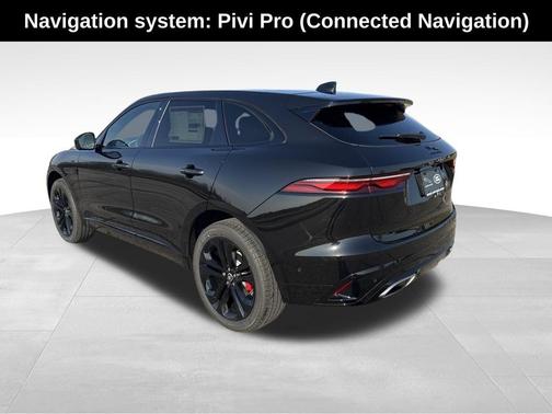 2026 Jaguar F-PACE P400 R-Dynamic S