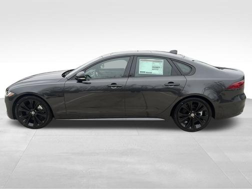 Carpathian Grey 2024 Jaguar XF R-Dynamic SE
