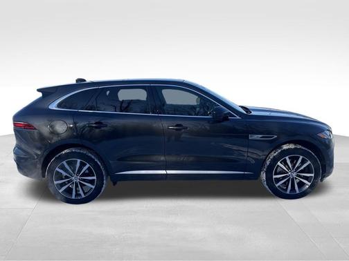 2026 Jaguar F-PACE P400 R-Dynamic S