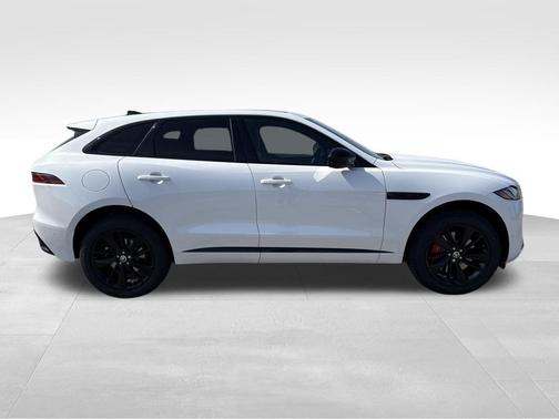 2026 Jaguar F-PACE P400 R-Dynamic S