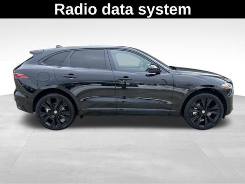 2025 Jaguar F-PACE P250 R-Dynamic S