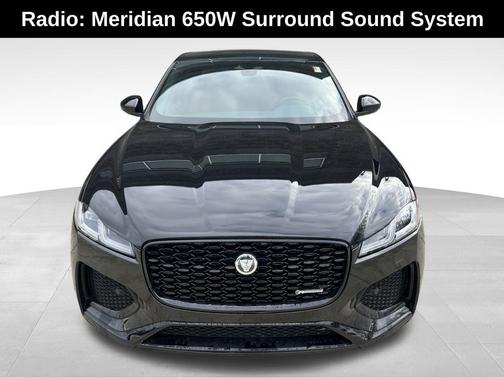 2025 Jaguar F-PACE P250 R-Dynamic S