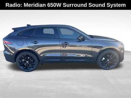 2025 Jaguar F-PACE P400 R-Dynamic S