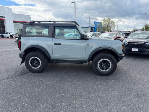 Cactus Gray 2023 Ford Bronco Base