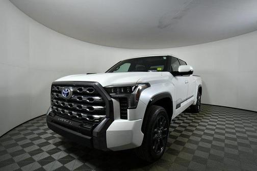 2023 Toyota Tundra Hybrid Platinum