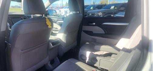 Blizzard Pearl 2016 Toyota Highlander XLE