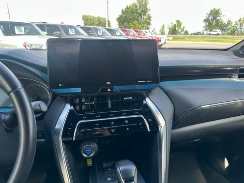 2021 Toyota Venza XLE