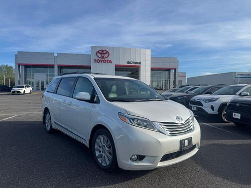 2015 Toyota Sienna SE