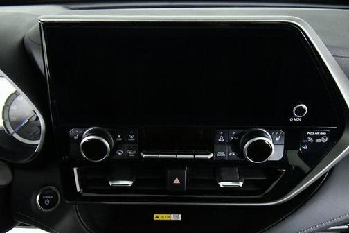 2024 Toyota Highlander Hybrid XLE