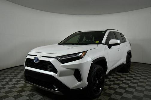 2024 Toyota RAV4 Hybrid SE