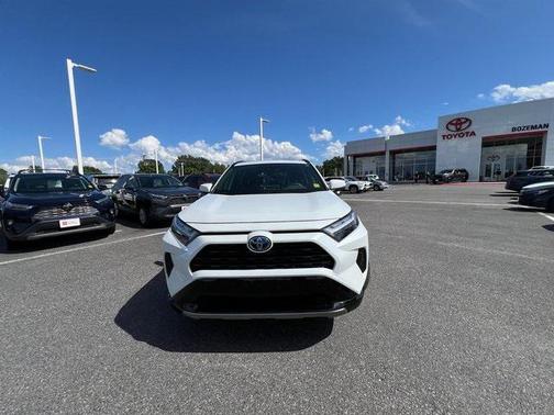 2024 Toyota RAV4 Hybrid SE