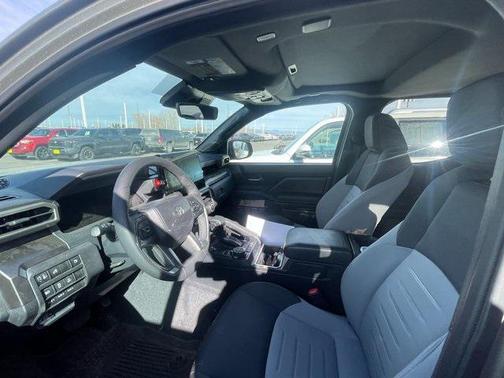 2025 Toyota Tacoma Hybrid TRD Off Road