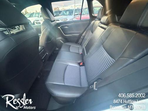 2024 Toyota RAV4 Hybrid SE