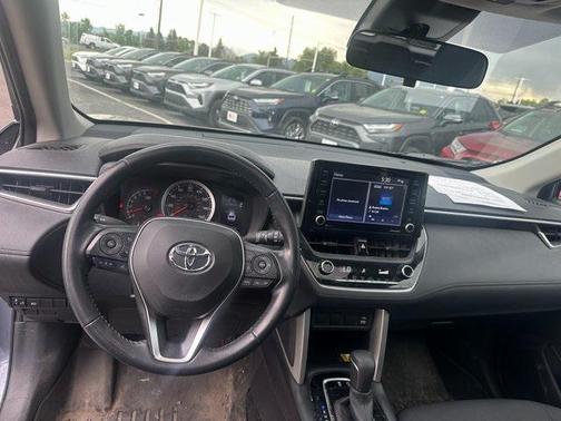 2022 Toyota Corolla Cross LE