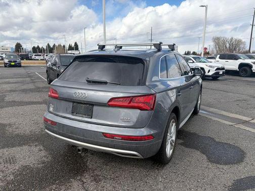 2018 Audi Q5 2.0T Premium Plus
