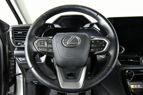 2022 Lexus NX 350h Premium