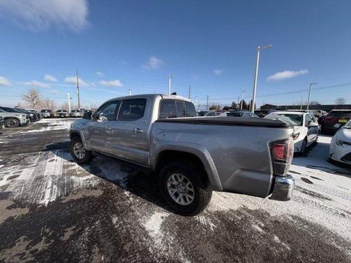 2016 Toyota Tacoma SR5