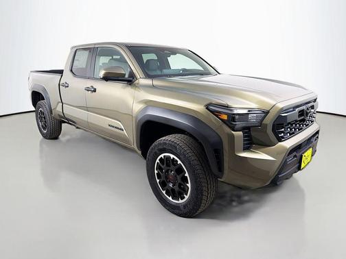 Bronze 2026 Toyota Tacoma TRD Off-Road