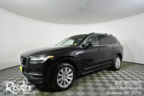 2016 Volvo XC90 T6 Momentum