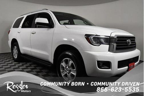 Super White 2019 Toyota Sequoia SR5