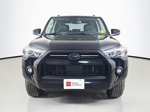 Midnight Black Metallic 2022 Toyota 4Runner SR5 Premium