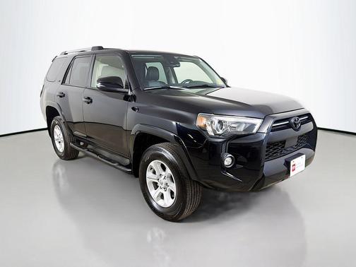 Midnight Black Metallic 2022 Toyota 4Runner SR5 Premium