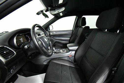 2020 Jeep Grand Cherokee Laredo