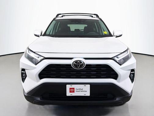 Pearl 2024 Toyota RAV4 XLE Premium