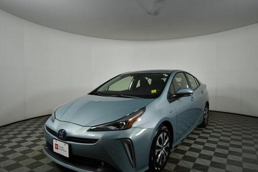 2021 Toyota Prius LE