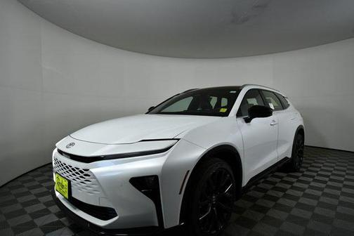 2025 Toyota Crown Signia Limited