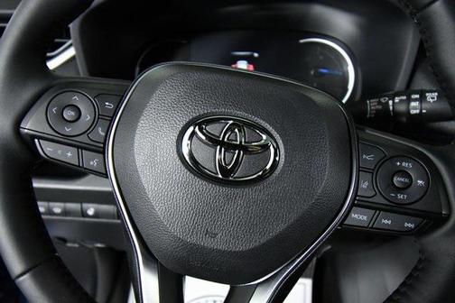 2025 Toyota RAV4 Hybrid SE