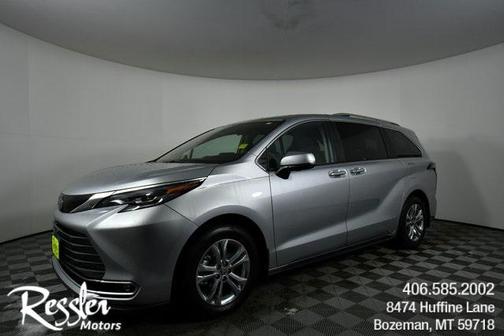 2024 Toyota Sienna Platinum