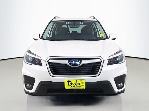 Crystal White Pearl 2021 Subaru Forester Premium