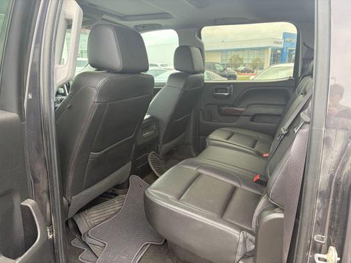 Iridium Metallic 2016 GMC Sierra 2500 SLT