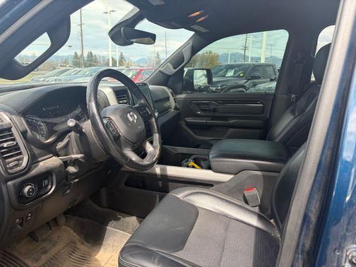 Patriot Blue Pearlcoat 2020 RAM 1500 Big Horn/Lone Star