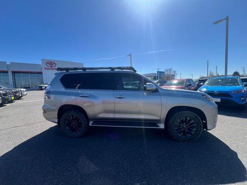 Atomic Silver 2020 Lexus GX 460 Premium