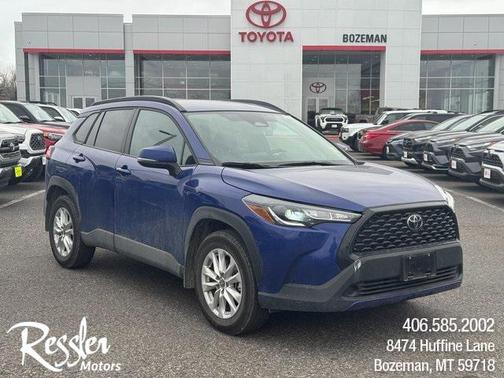 2024 Toyota Corolla Cross LE