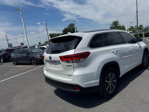 2017 Toyota Highlander Hybrid XLE