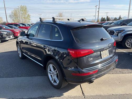 Moonlight Blue 2016 Audi Q5 2.0T Premium Plus