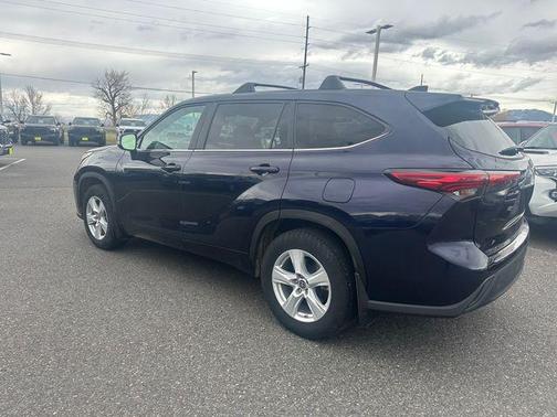 Blueprint 2023 Toyota Highlander LE